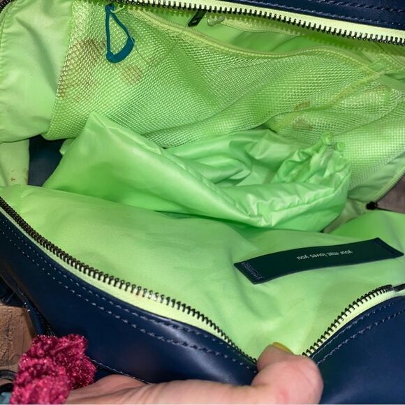 Lululemon Athletica Blue neon green two compartment zip-up duffle bag - Picture 6 of 12